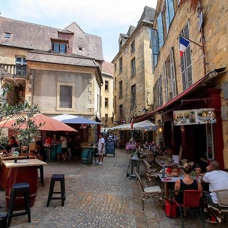 "Les Appartements De Betty A" Coeur Historique Sarlat Esterno foto