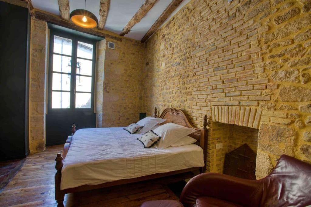 "Les Appartements De Betty A" Coeur Historique Sarlat Esterno foto
